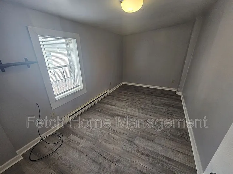 1854 Walnut St — Photo 20