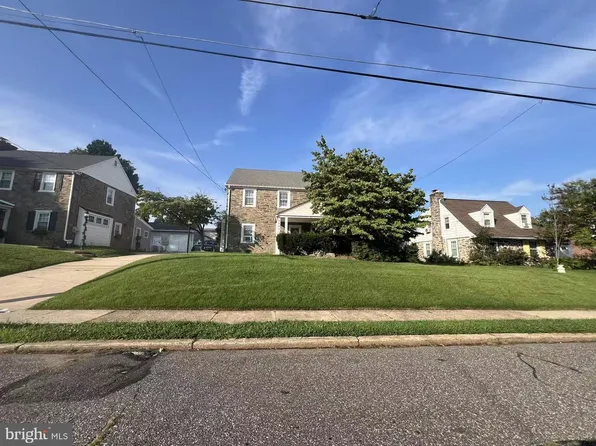 1829 Loney St, Philadelphia, PA 19111