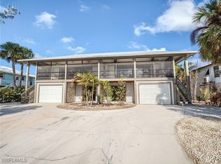 157 Anchorage St, Fort Myers Beach, FL 33931