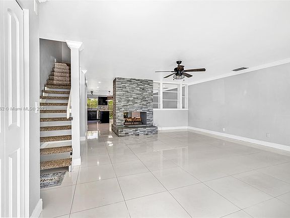 5th image of 4299 Coral Springs Dr #3A