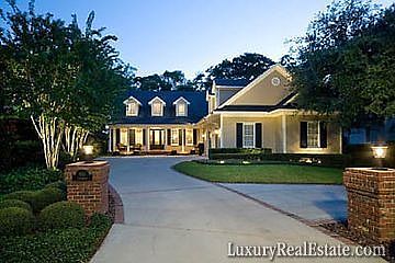 1st image of 931 Greentree Dr