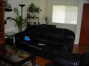 5th image of 15 Burlington Dr