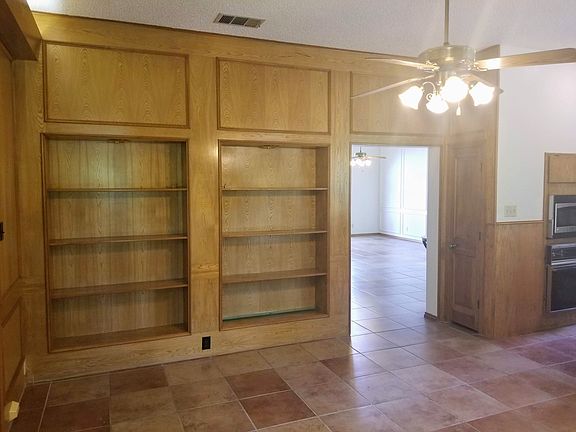 5th image of 2304 Carlisle Ct