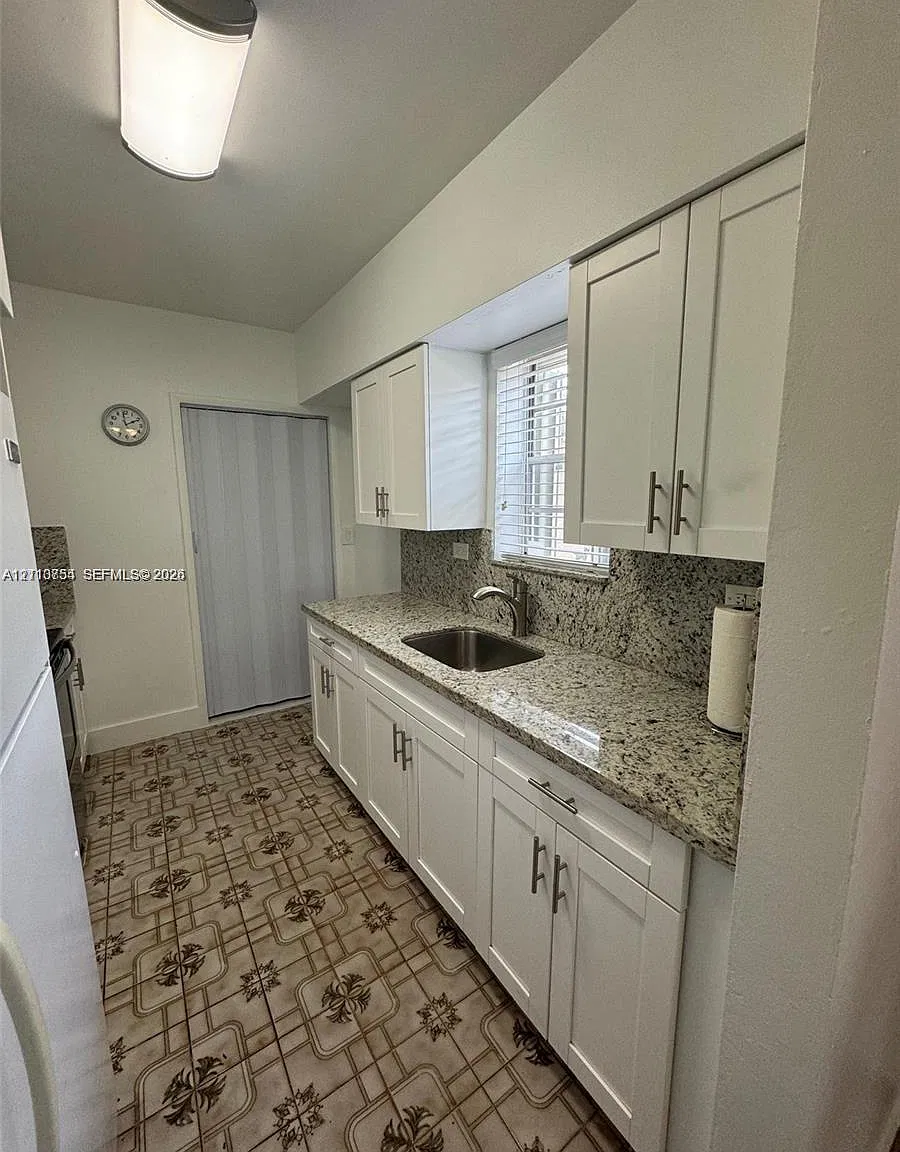 Hialeah 14 Addn — Photo 2
