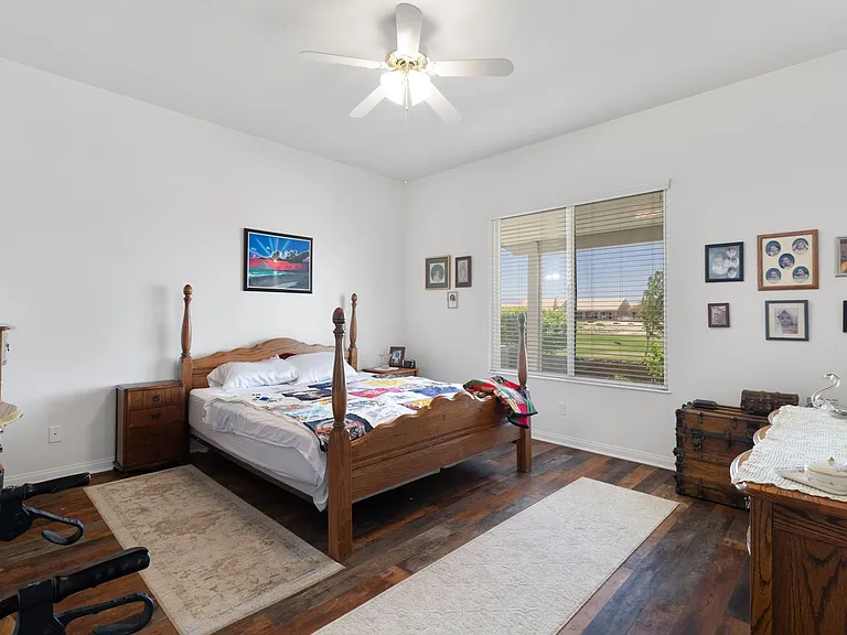 10416 Wilmington Ln — Photo 12