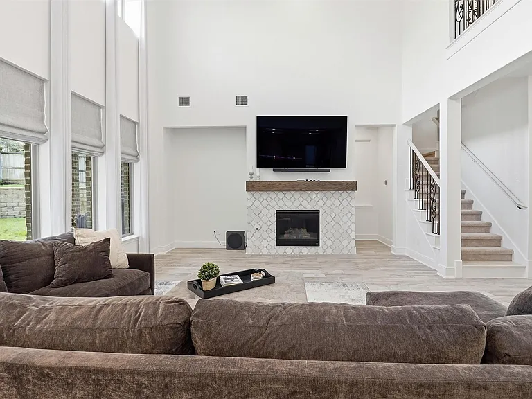 30902 Spanish Moss Xing — Photo 15