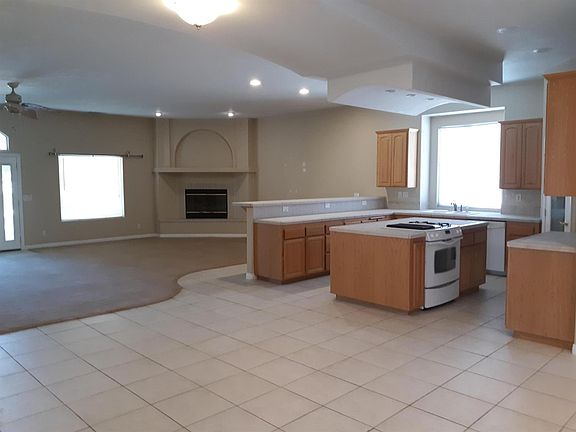 5th image of 26730 Silver Lakes Pkwy