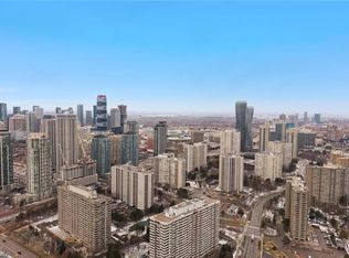 400 Mississauga Valley Blvd #7, Mississauga, ON L5A 3N6
