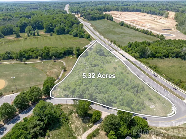 1599 Bethpage Rd, Kannapolis, NC 28081