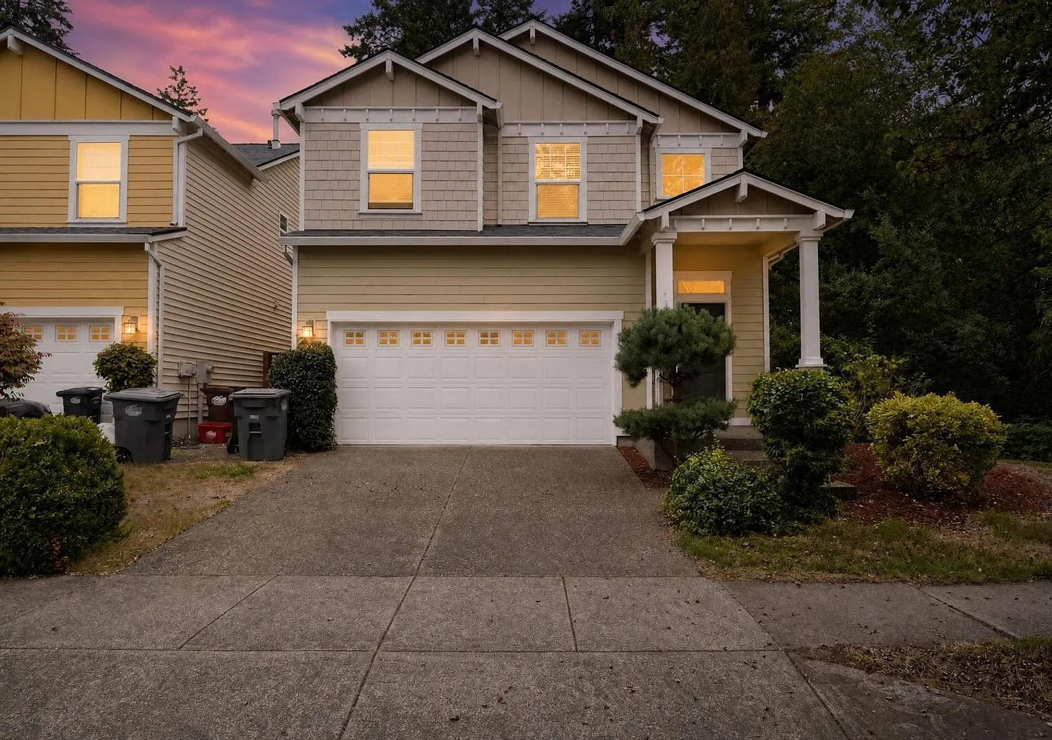 Spacious 4BR House in Hillsboro — Photo 1