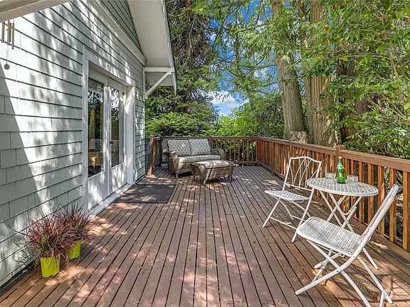 2nd image of 9840 NE 139th Street