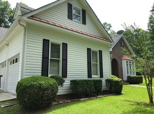 107 Windsor Ct, Newnan, GA 30263