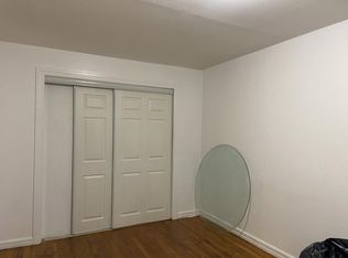 14139 25th Rd, Flushing, NY 11354