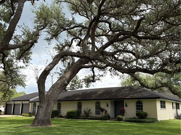 703 Tranquillo Dr, Victoria, TX 77905