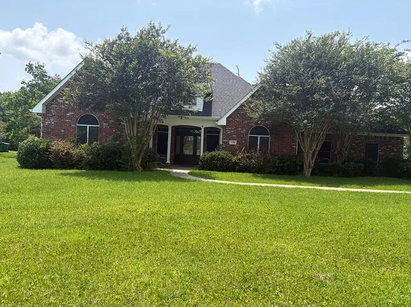 359 S Presidential Cir, Lake Charles, LA 70611