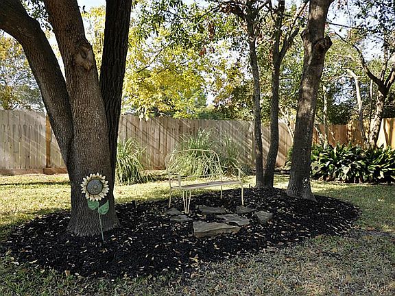 3rd image of 15614 Windy Cove Dr