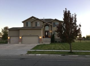 3133 W 2050 N, Clinton, UT 84015