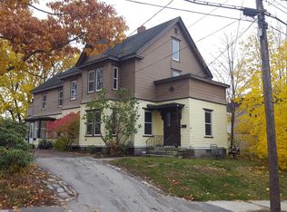 21 Chamberlain St, Augusta, ME 04330