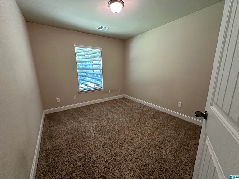 480 River Crest Dr N — Photo 12