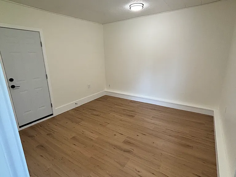 Bonus - office space