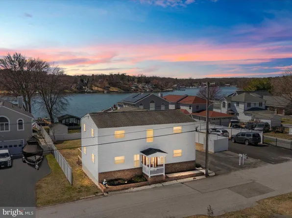 408 Carvel Beach Rd, Baltimore, MD 21226