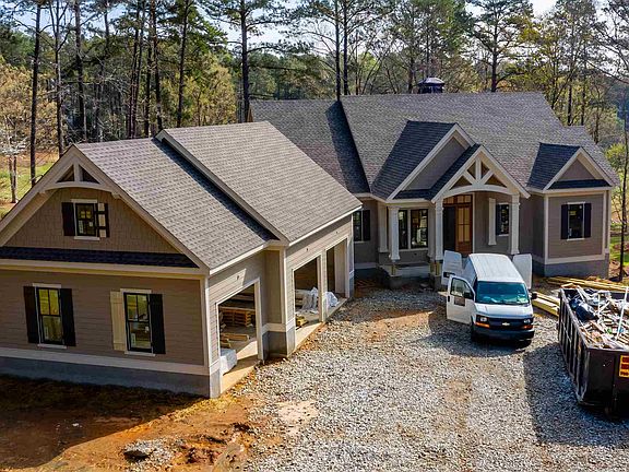 2nd image of 1020 Whatleys Mill Ln