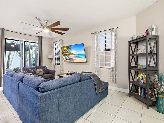 4th image of 6026 Pine Tree Way #6026