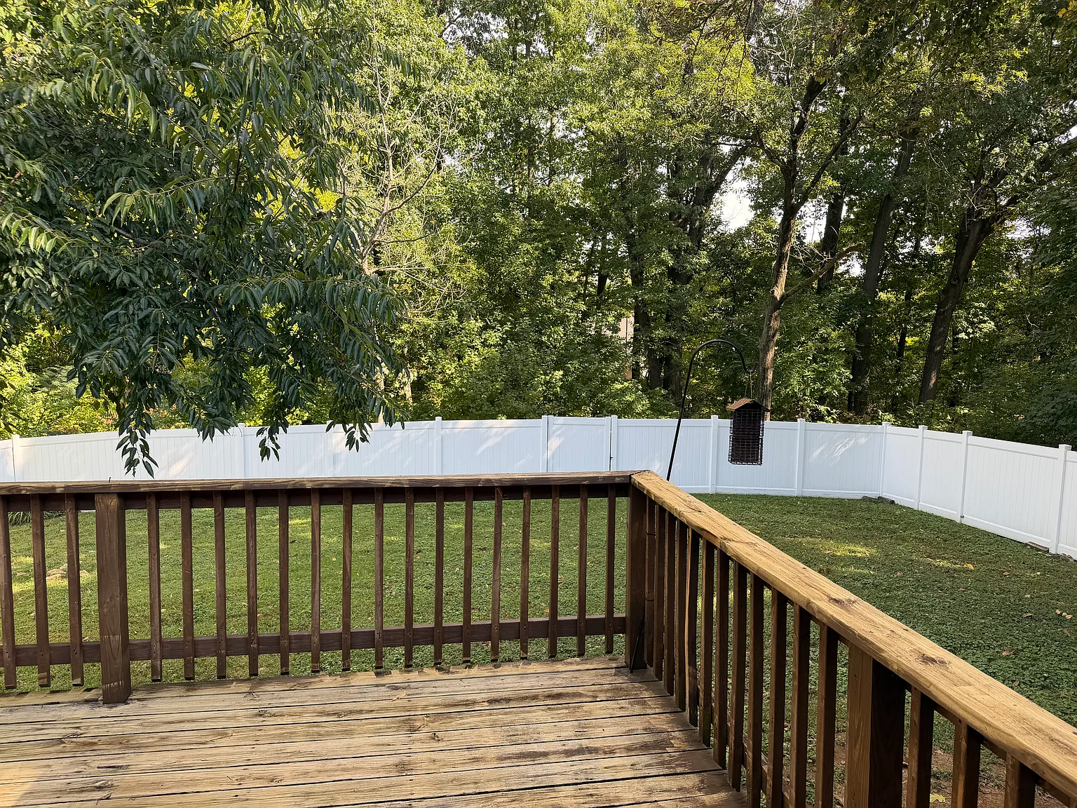 4 bed, 2000 sqft, $2,400 — Photo 2