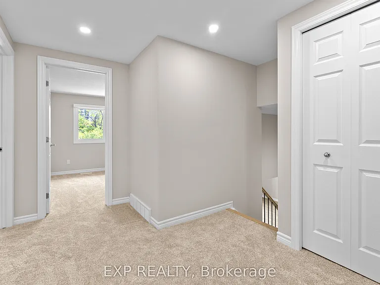 869 Maryland Ave — Photo 19