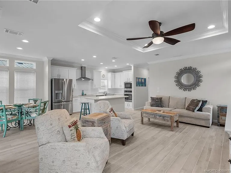 257 Coastal Dr — Photo 14