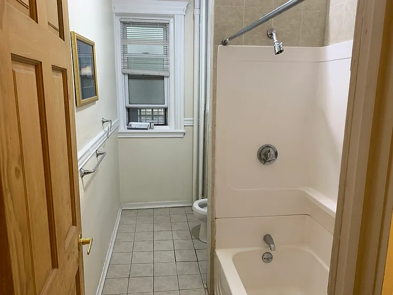 360 Riverway #4 — Photo 12