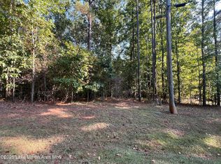 42 Fern Ridge Ct, Dadeville, AL 36853