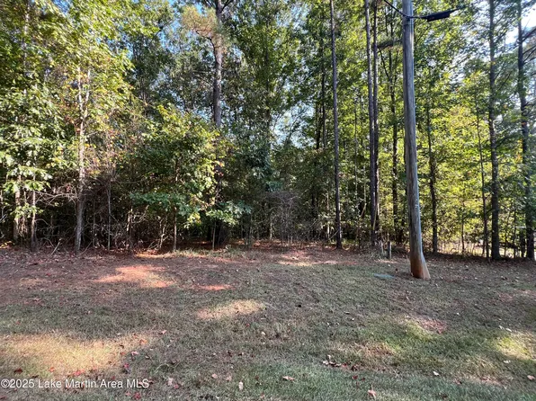 42 Fern Ridge Ct, Dadeville, AL 36853