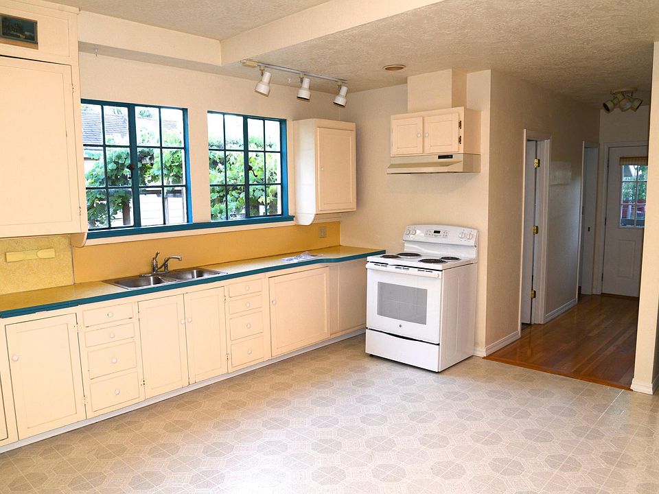 Kitchen unfurnished.