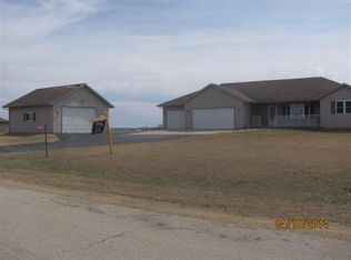 N5605 Shea Ln, Albany, WI 53502