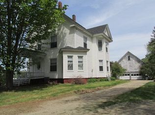 16 Church St, Lancaster, NH 03584