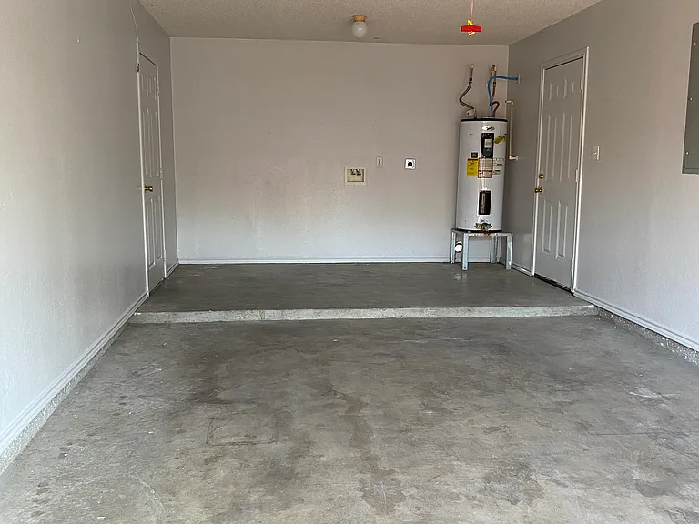 3105 Kilgore Ave — Photo 10