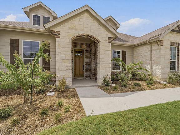 5th image of 1001 Perrin Ln