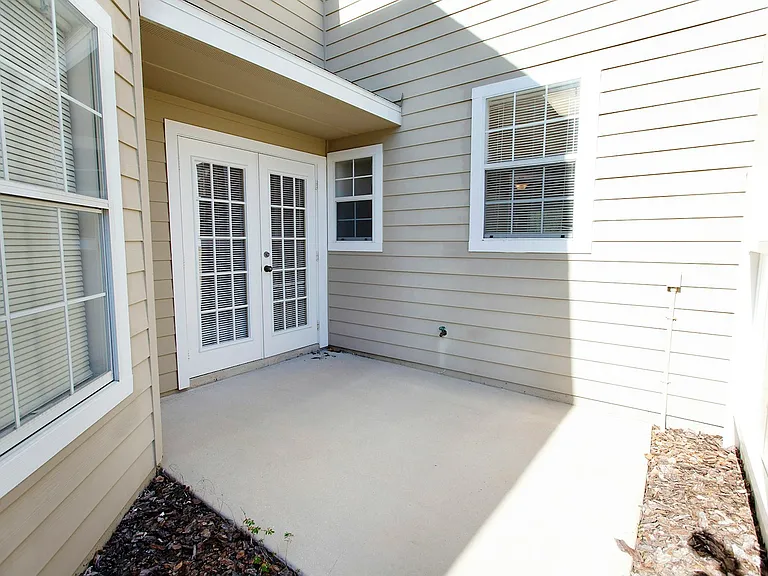 5116 NW 21st Dr — Photo 17