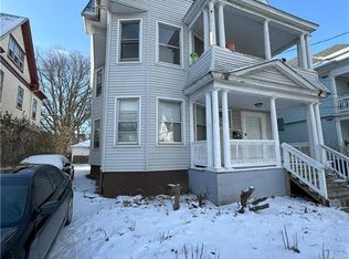 208 Maple St, New Haven, CT 06511