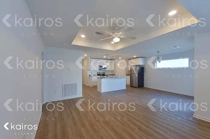 11487 Camden Court Cir — Photo 3
