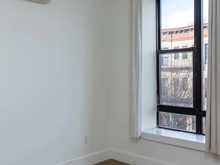 822 Saint Johns Pl #3F — Photo 6