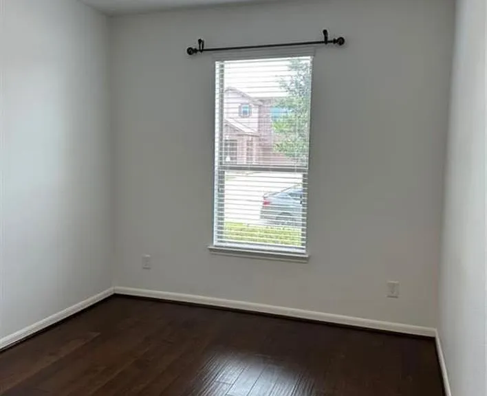 4219 Kendall Rock Ln — Photo 10