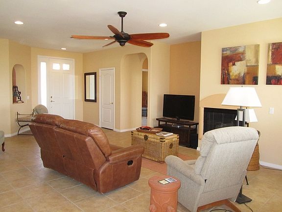 5th image of 65095 N Cliff Cir