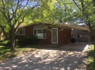 604 N Maple Rd, Ann Arbor, MI 48103