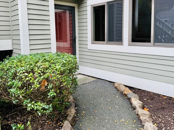 129 Stone Mdw, South Salem, NY 10590