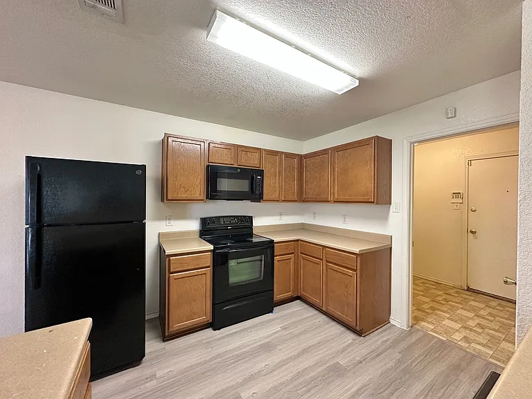 5309 Holster Dr — Photo 8