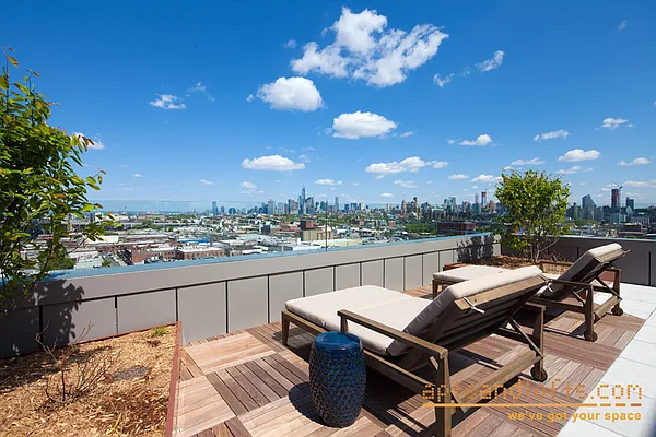 Rented by aptsandlofts.com | media 10