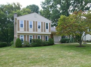 702 Fordham St, Rockville, MD 20850