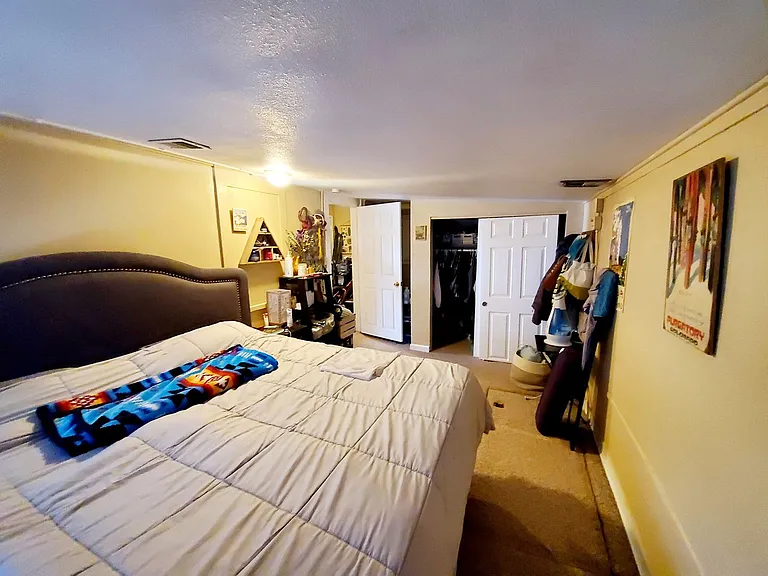 1730 W Mulberry St — Photo 29